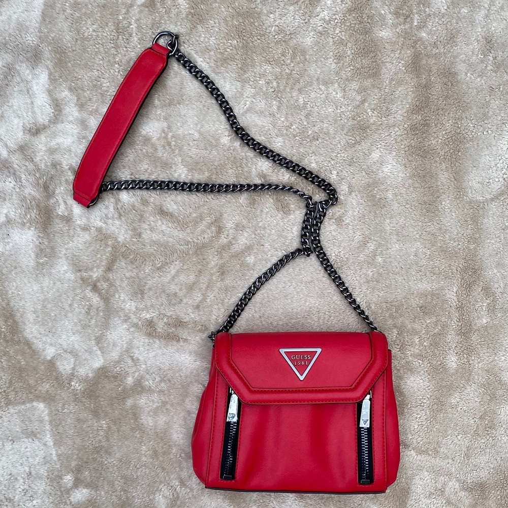 GUESS bag red classy